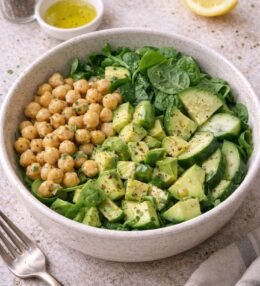 Bowl Verde Energizante de Garbanzo y Aguacate